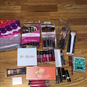 Makeup Lot